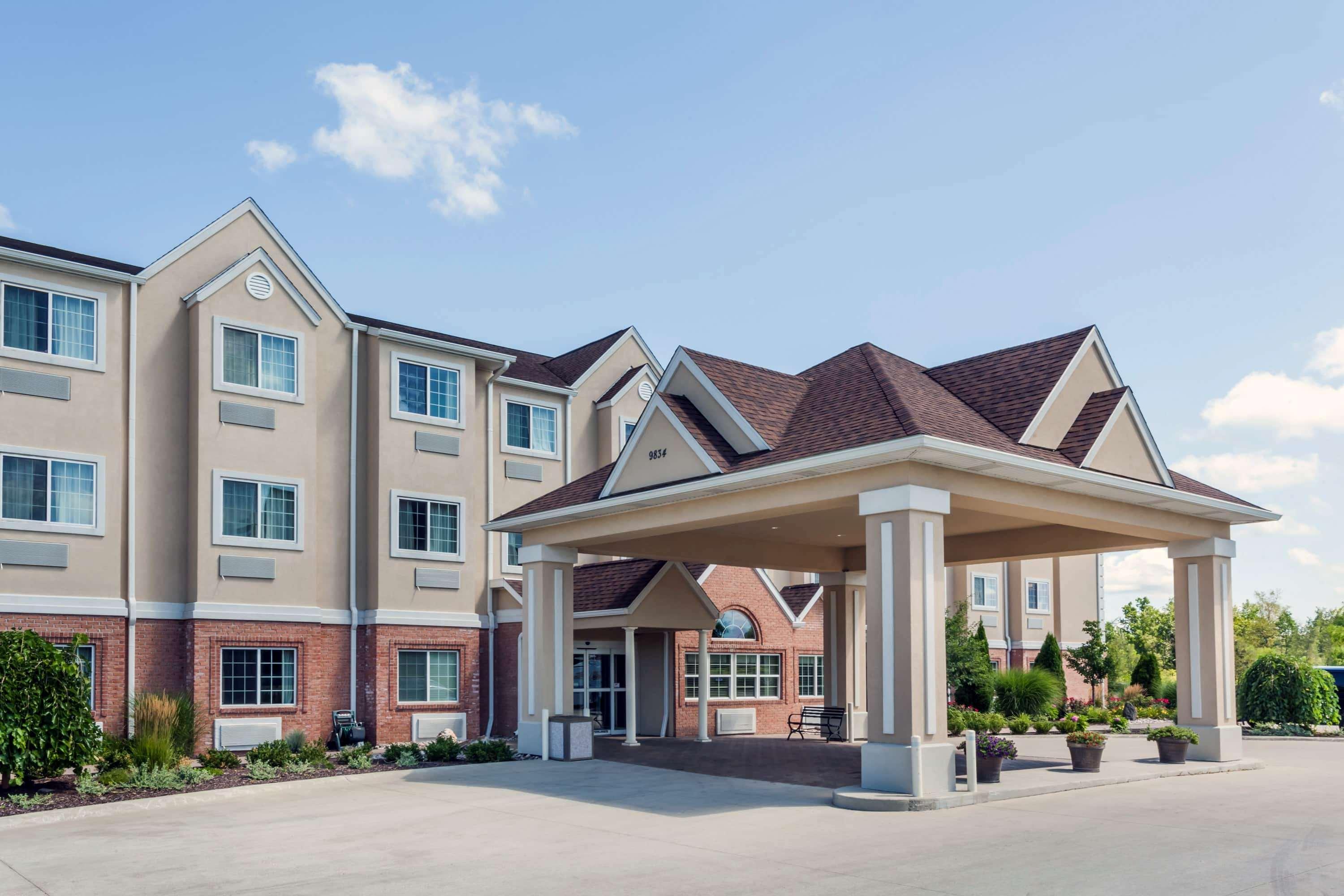 Microtel Inn & Suites By Wyndham Michigan City Buitenkant foto